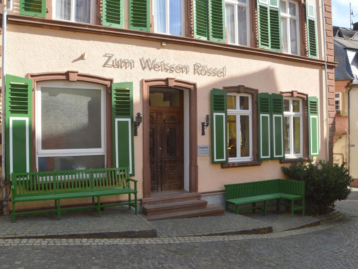 Classy Holiday Home In Uerzig Near Forest الغرفة الصورة
